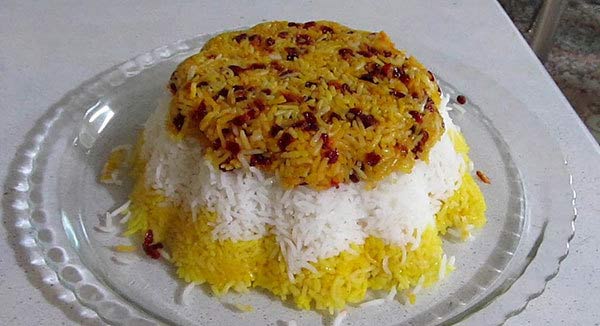 تزیین برنج با زرشک ساده ترین و بهترین ایده ها برای تزیین کردن برنج با زرشک و زعفران