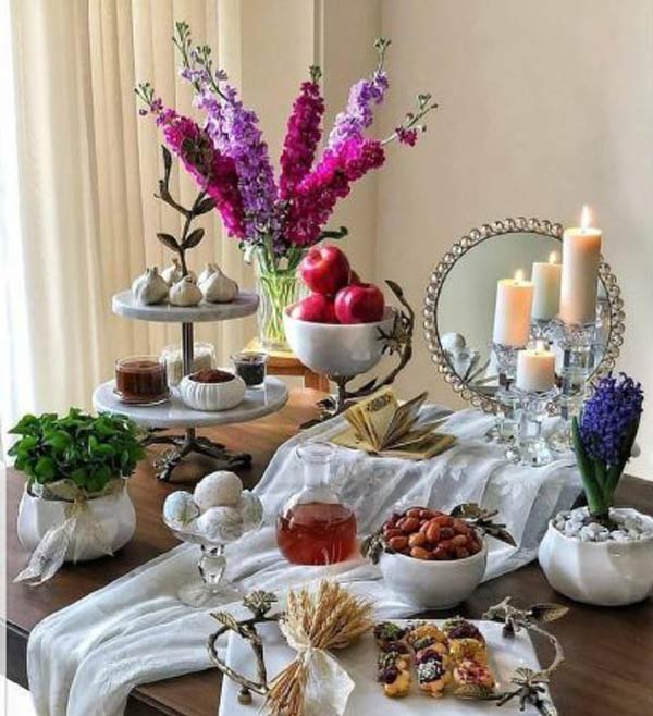 مدل سفره هفت سین زیباترین و خلاقانه ترین ایده ها برای تزیین سفره هفت سین 1403