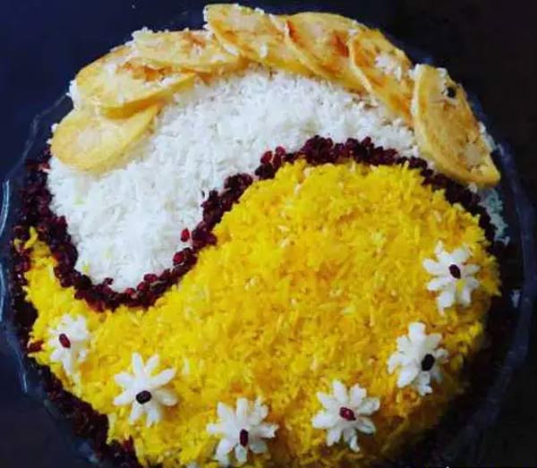 تزیین برنج ساده زیباترین و قشنگ ترین ایده ها برای تزیین برنج با زعفران و خلال پسته