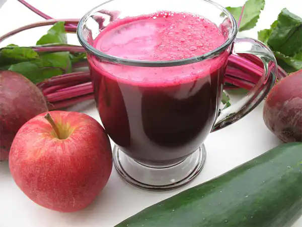 خواص آب چغندر برای مردان و زنان و پوست و مو و کبد چرب