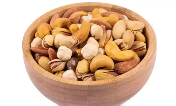 خواص چهار مغز برای مردان و زنان و پوست و مو و کبد چرب