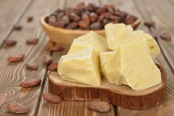 خواص کره کاکائو برای مردان و زنان و پوست و مو و کبد چرب