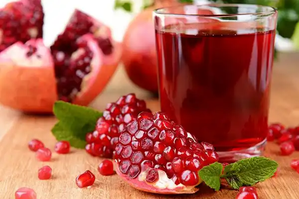 عوارض آب انار خیراندیش در طب سنتی برای مردان و زنان