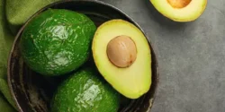 عوارض آووکادو خیراندیش در طب سنتی برای مردان و زنان