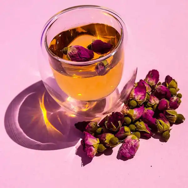عوارض دمنوش گل محمدی خیراندیش در طب سنتی برای مردان و زنان