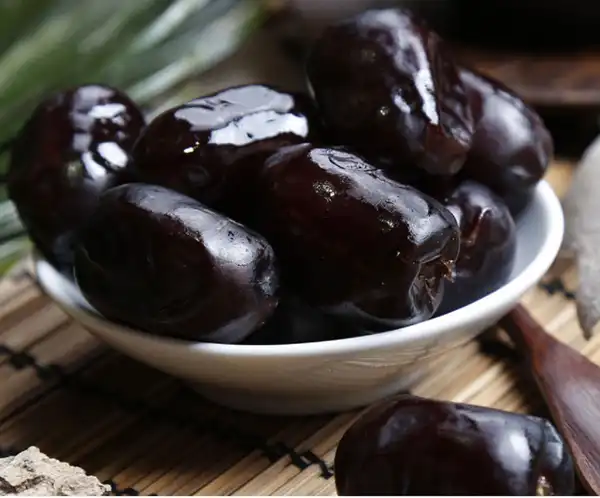 عوارض خرما خیراندیش در طب سنتی برای مردان و زنان