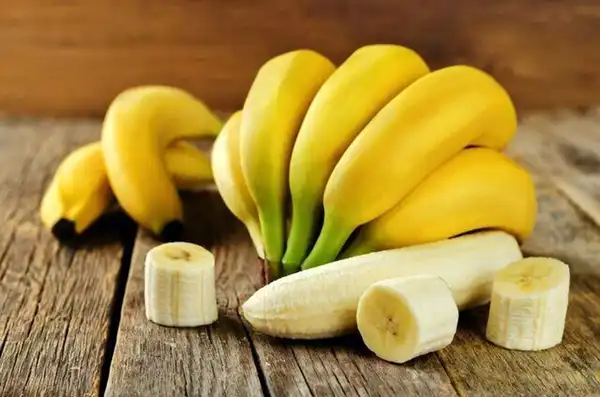 عوارض موز خیراندیش در طب سنتی برای مردان و زنان