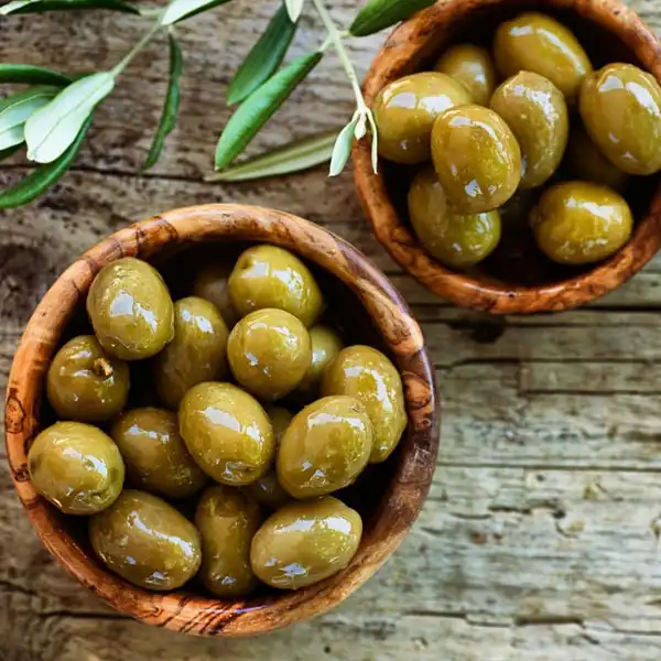 عوارض زیتون شور خیراندیش در طب سنتی برای مردان و زنان