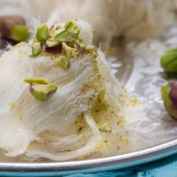 خواص پشمک برای مردان و زنان و پوست و مو و کبد چرب